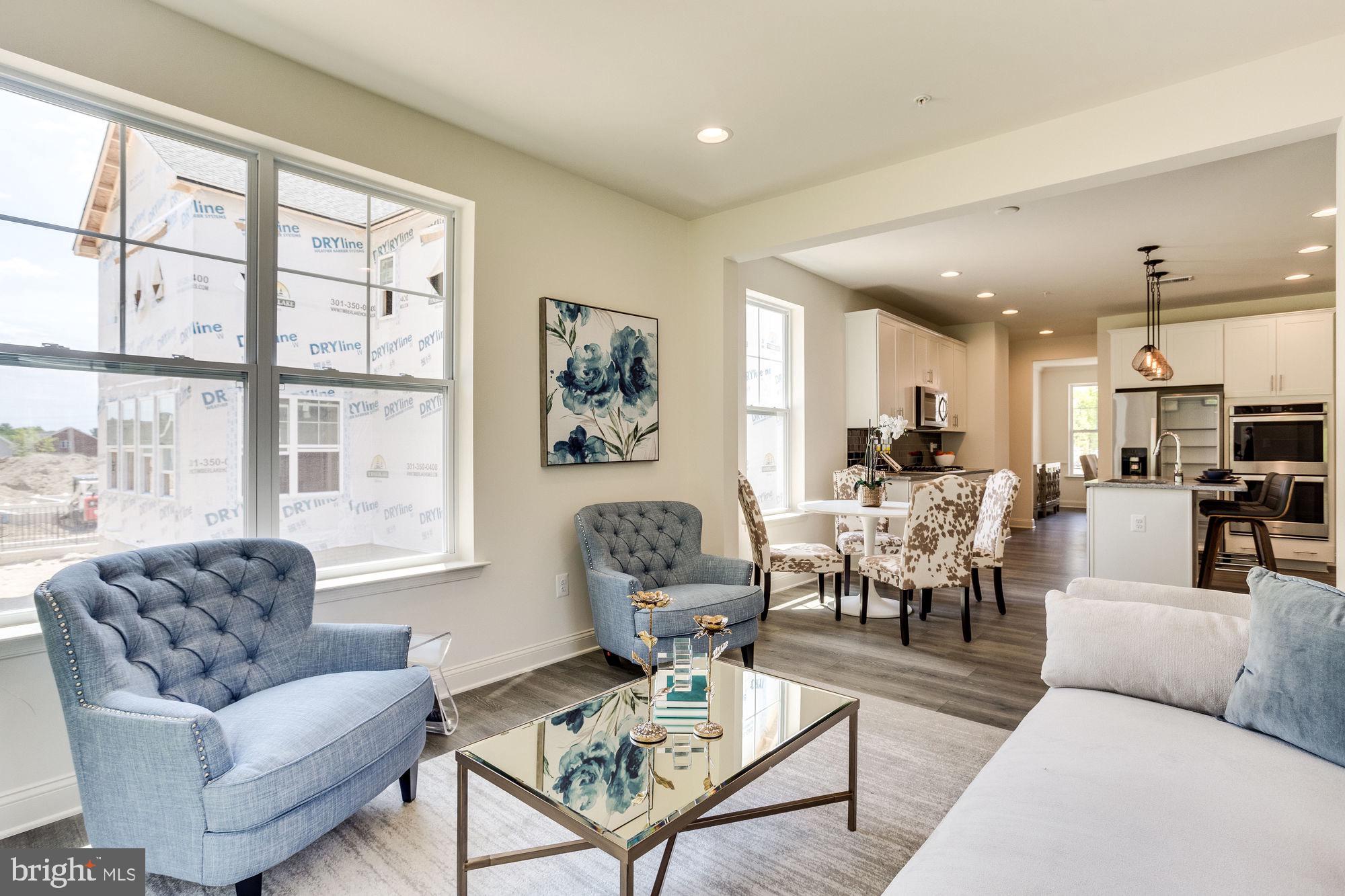 KINGSVIEW KNOLLS - Residential