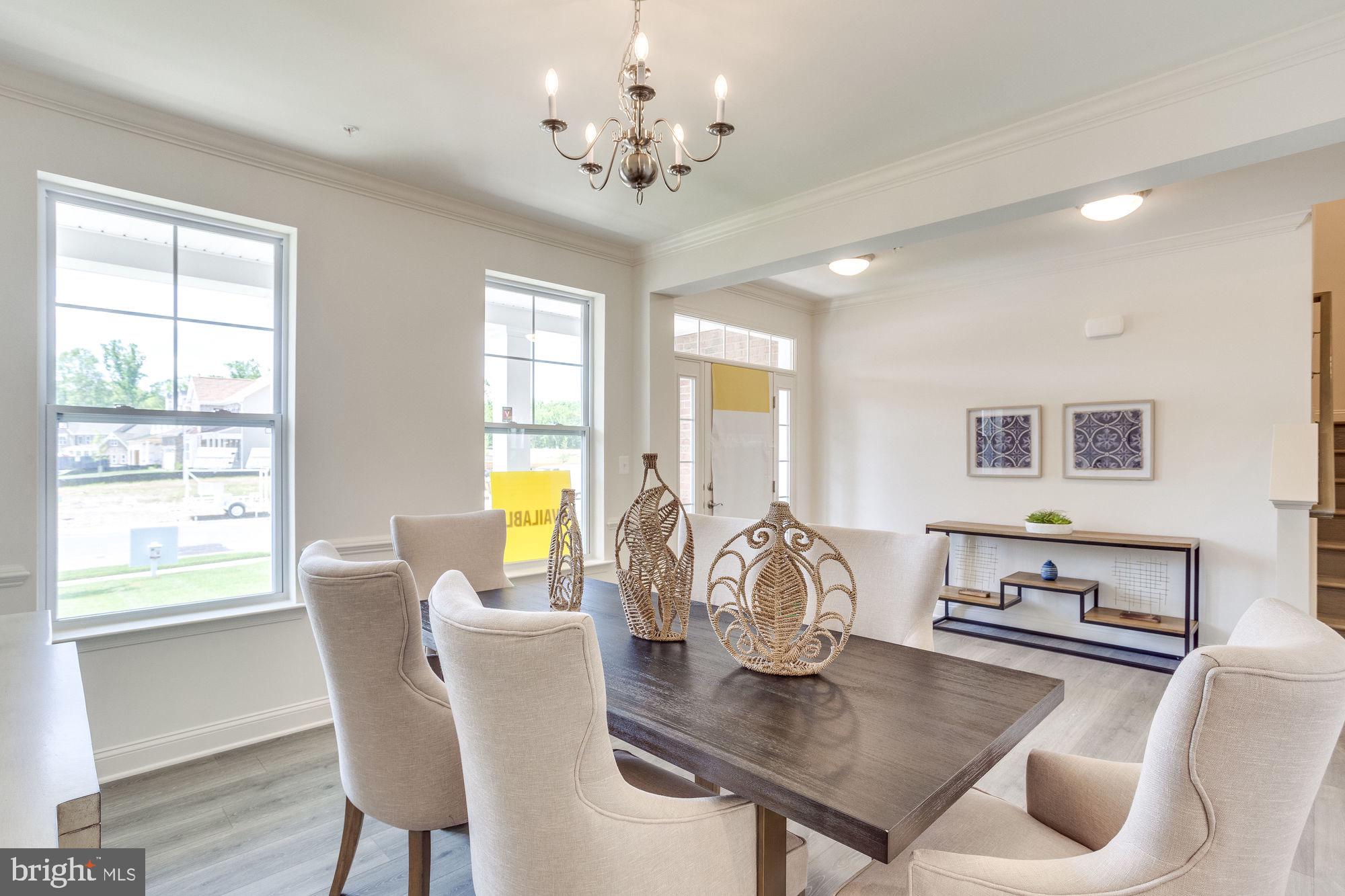 KINGSVIEW KNOLLS - Residential