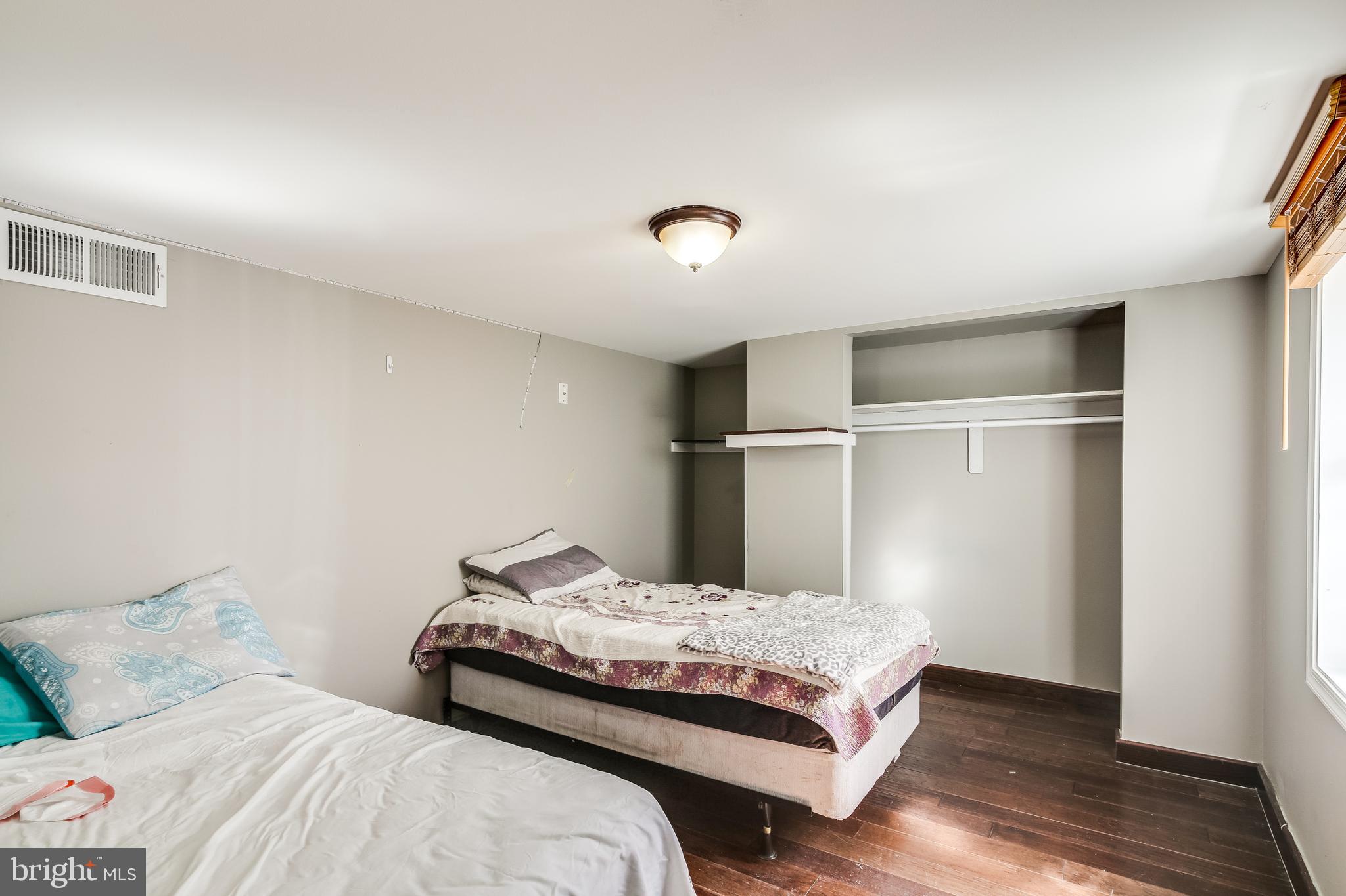 BROWNS - Residential