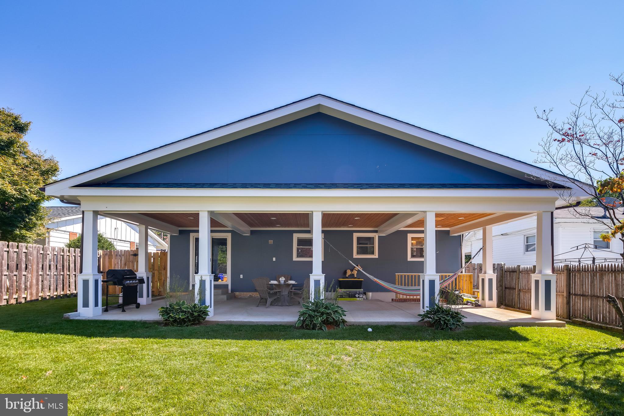 BROWNS - Residential