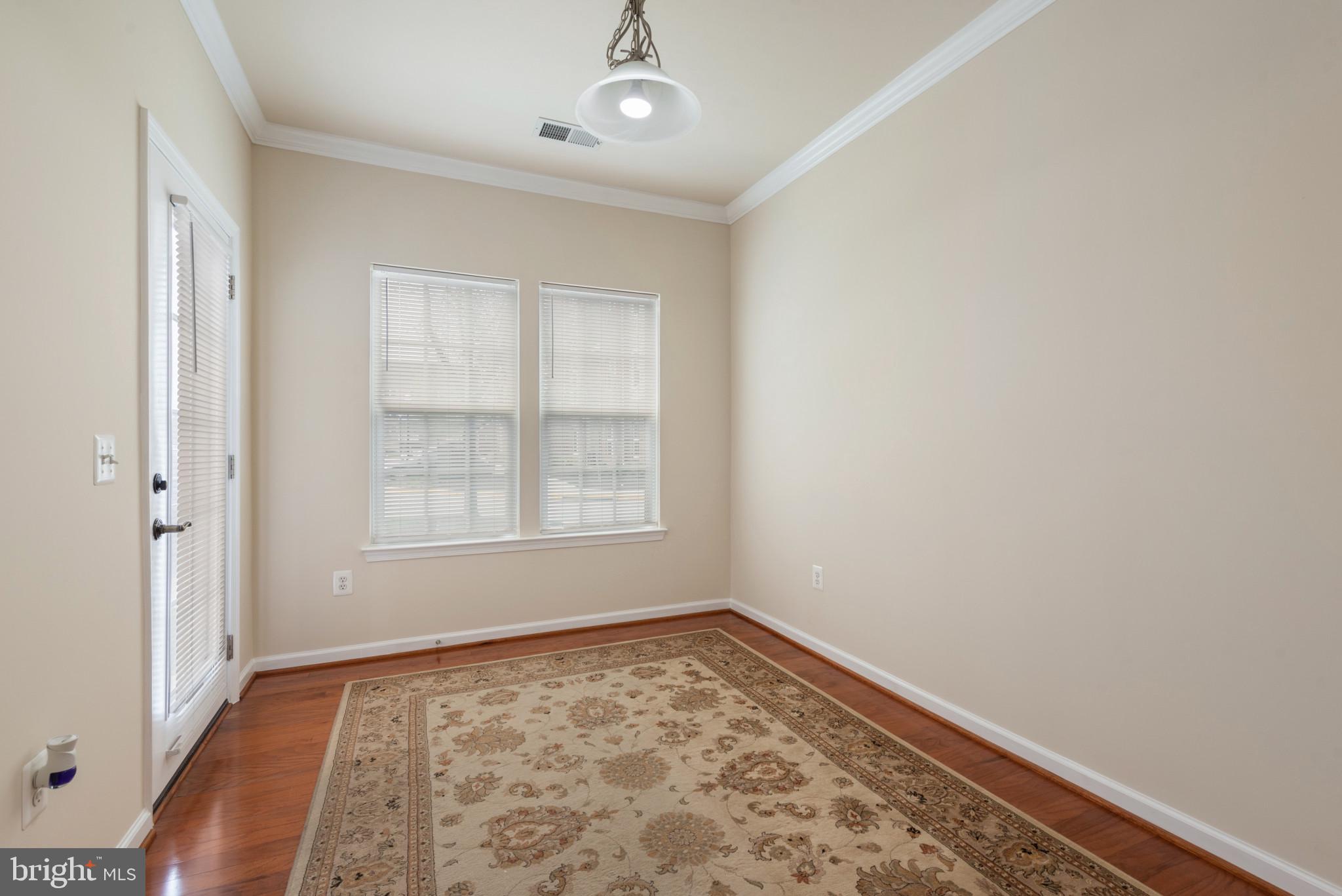 STONEY RUN - Residential