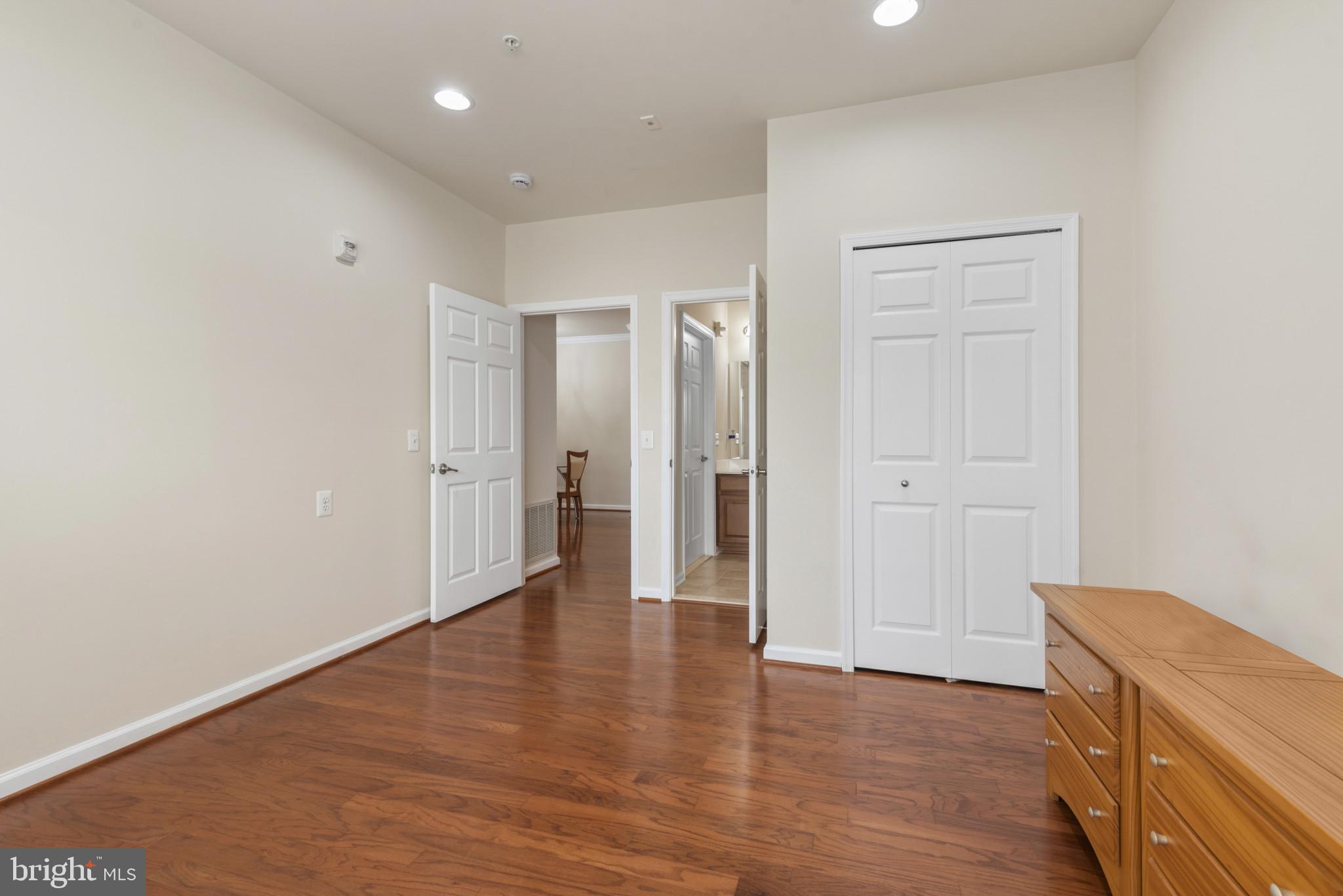 STONEY RUN - Residential