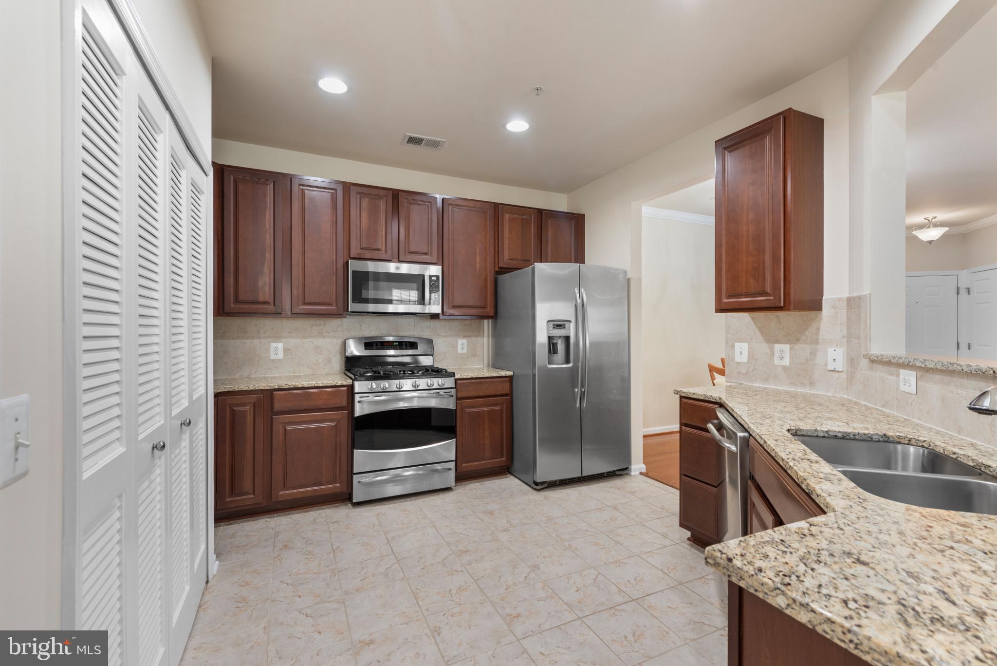 STONEY RUN - Residential