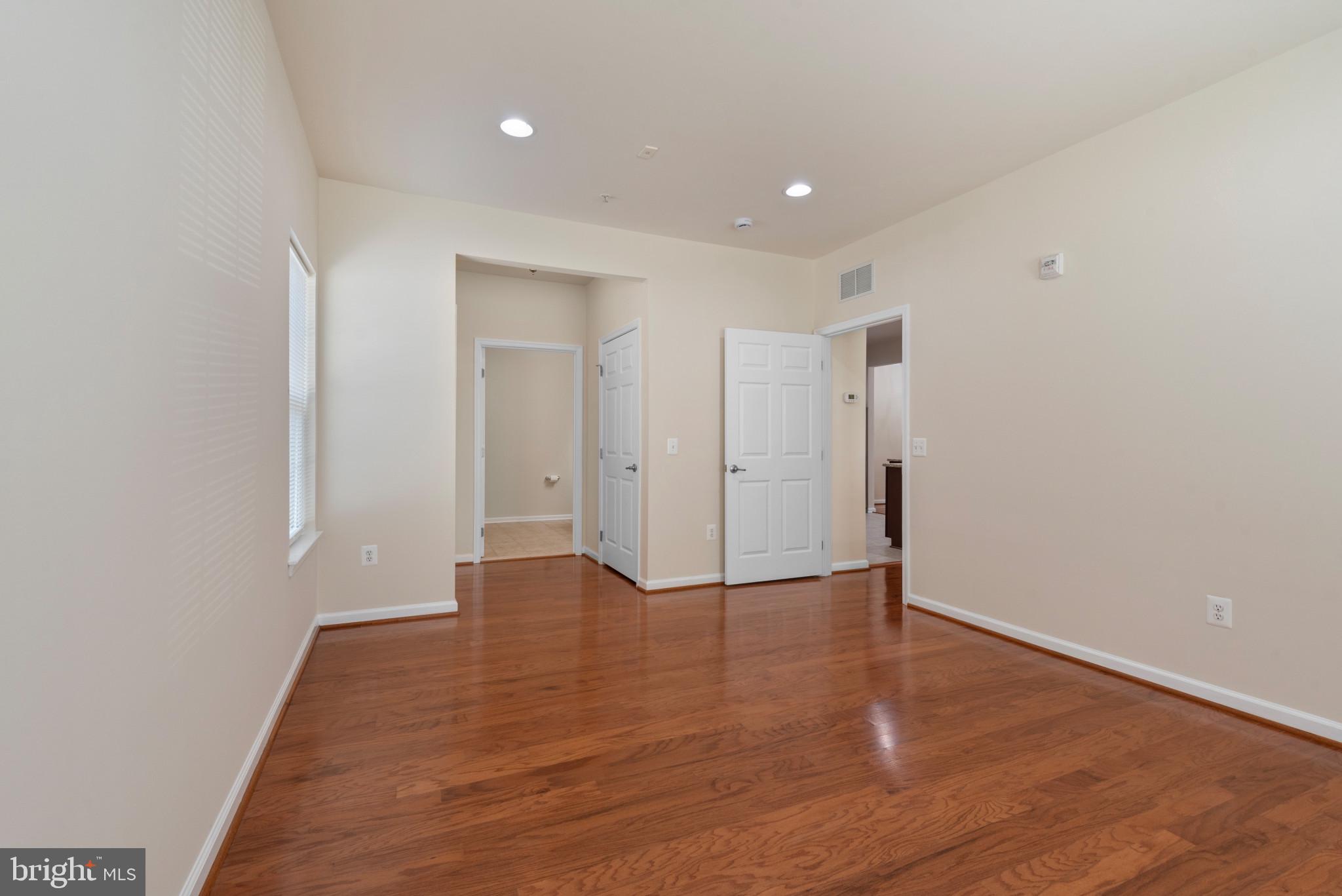 STONEY RUN - Residential