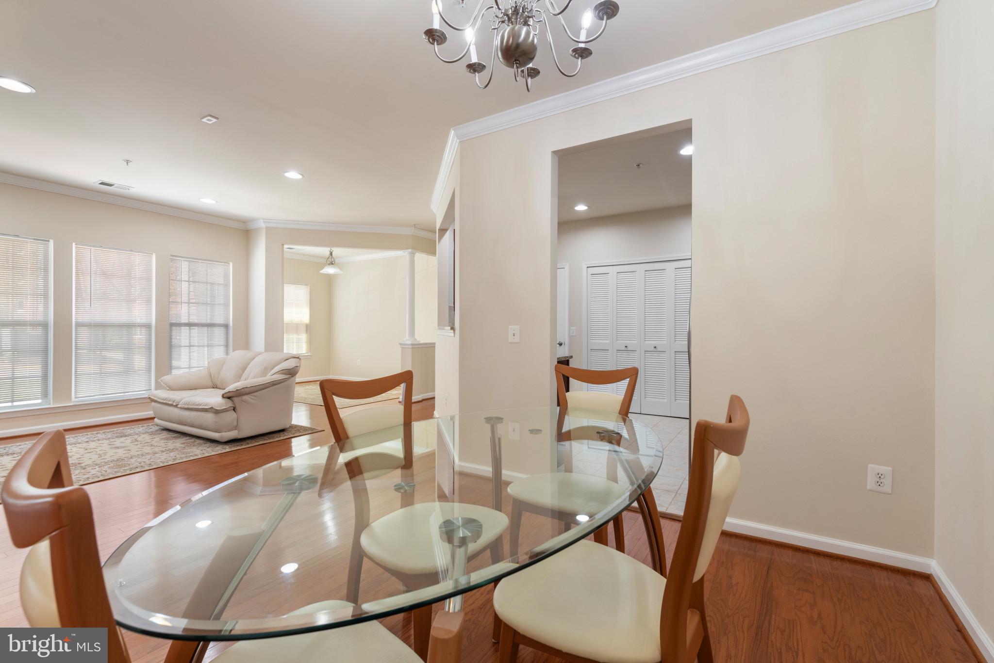 STONEY RUN - Residential