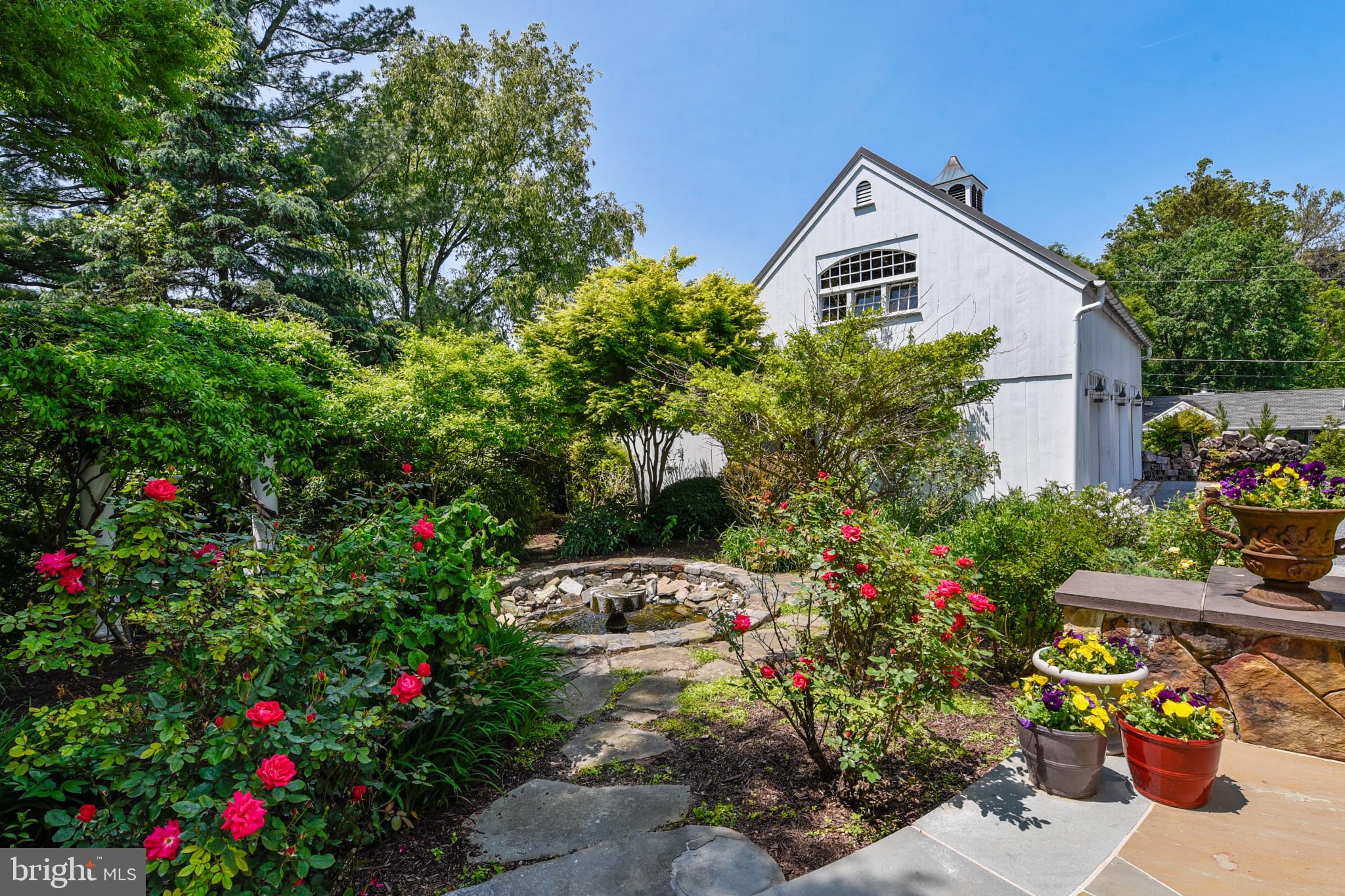 RUXTON - Residential