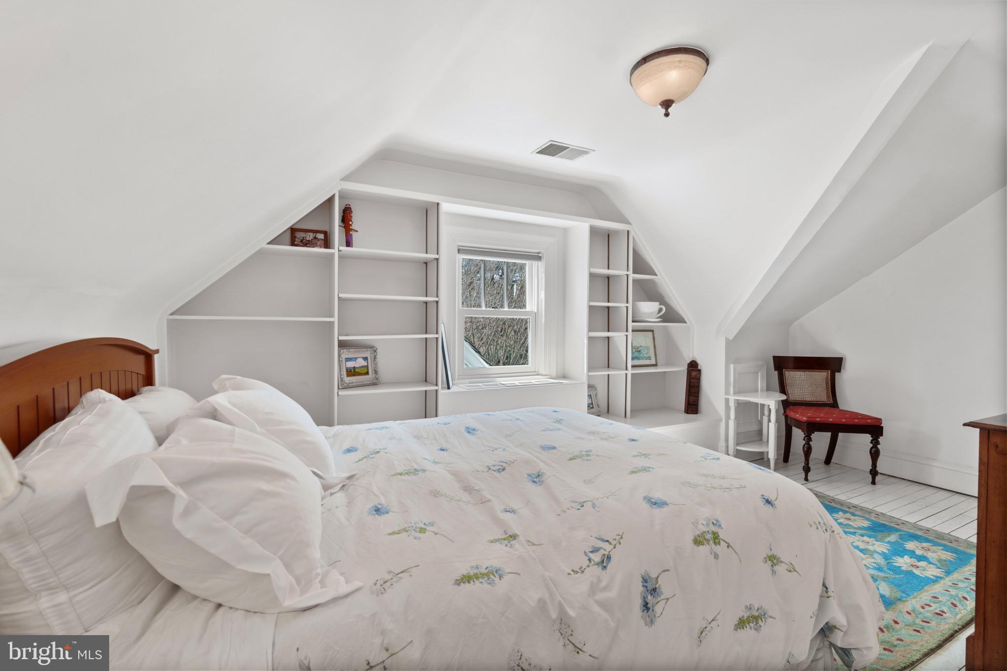 RUXTON - Residential