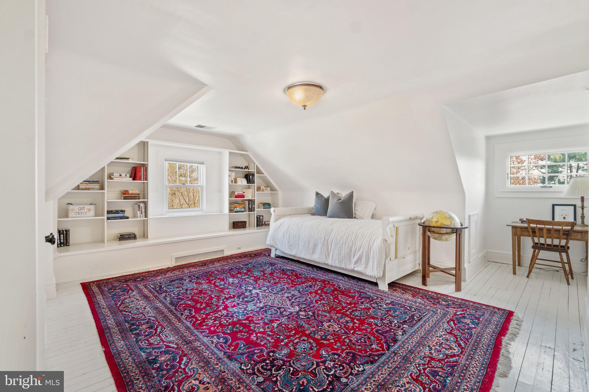 RUXTON - Residential