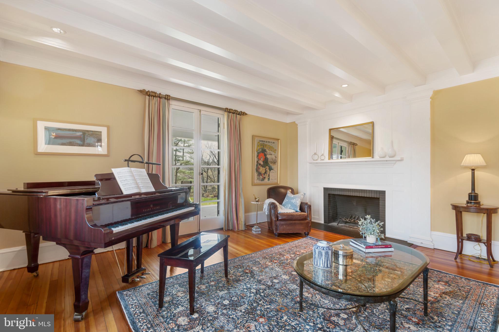 RUXTON - Residential