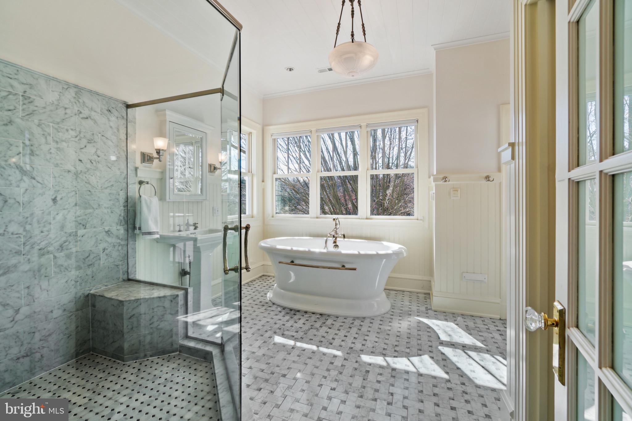 RUXTON - Residential