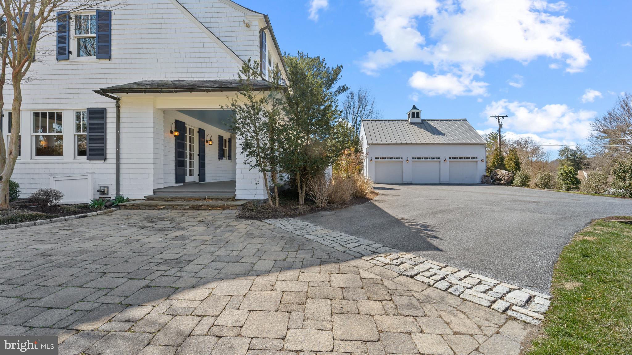 RUXTON - Residential