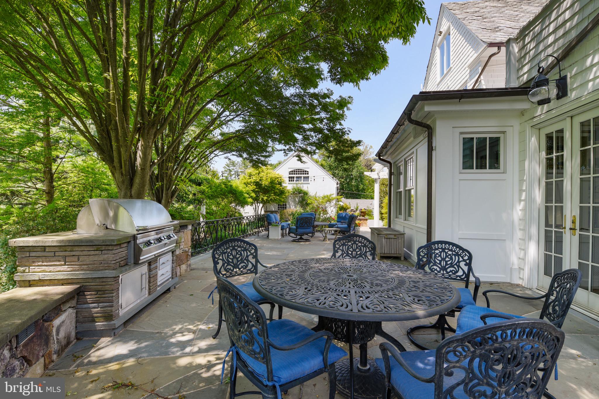 RUXTON - Residential