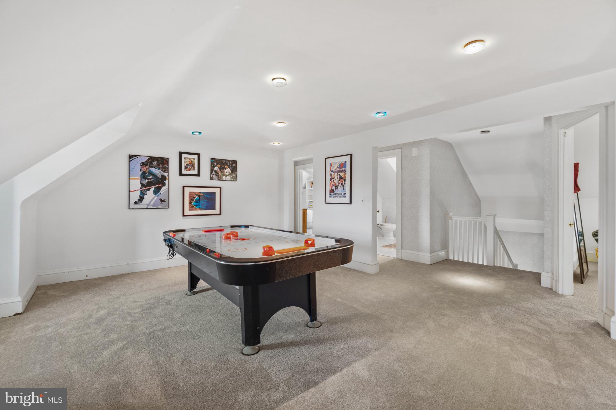 RUXTON - Residential