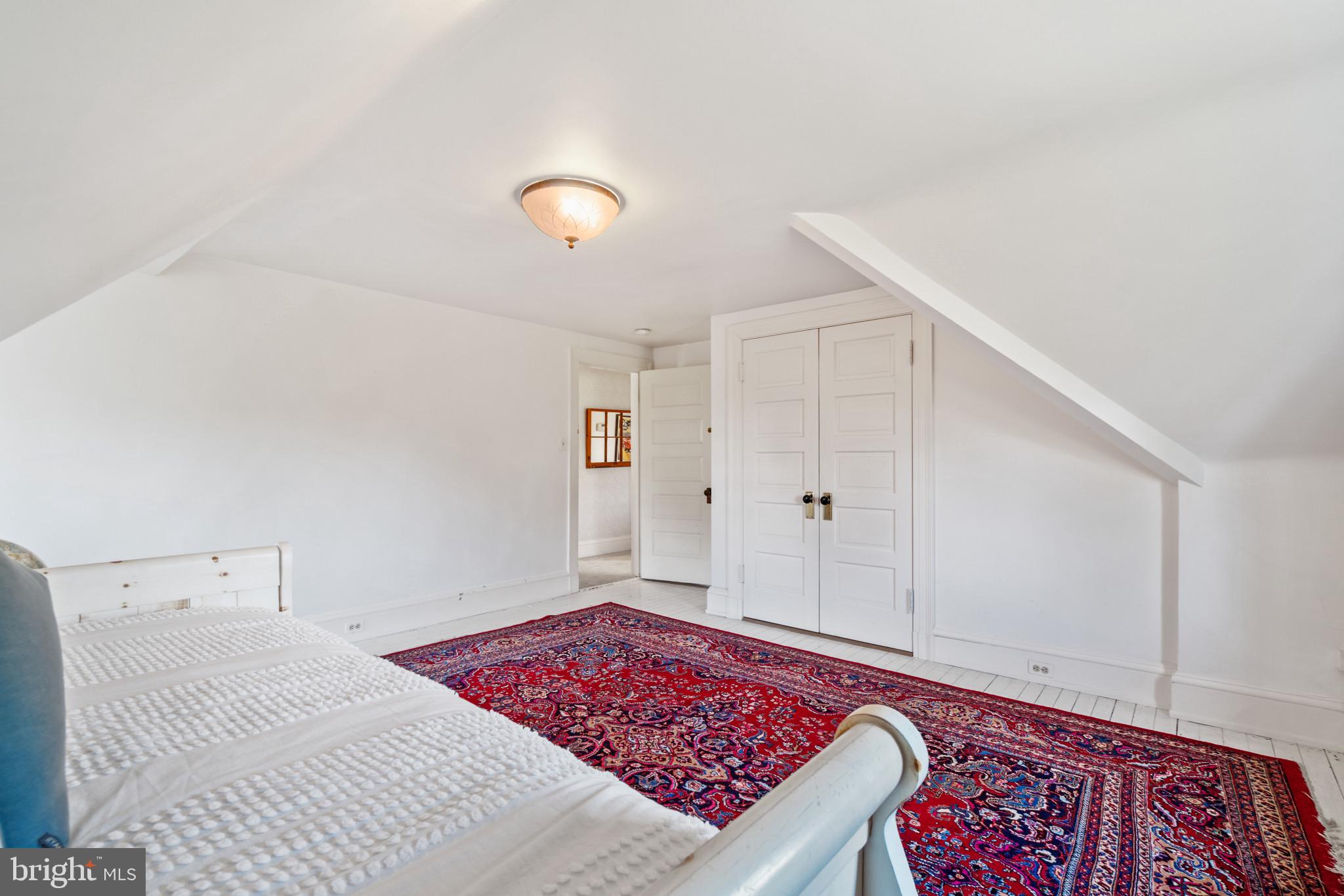 RUXTON - Residential