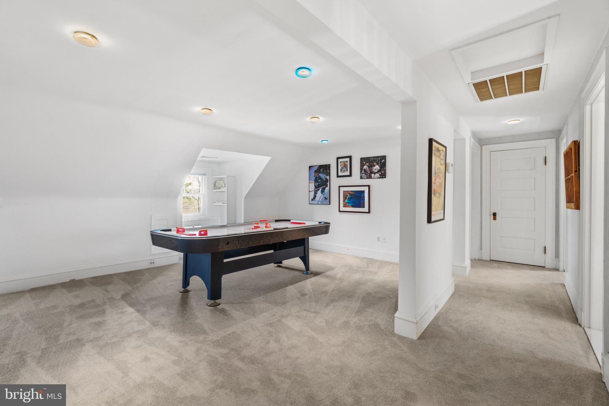 RUXTON - Residential