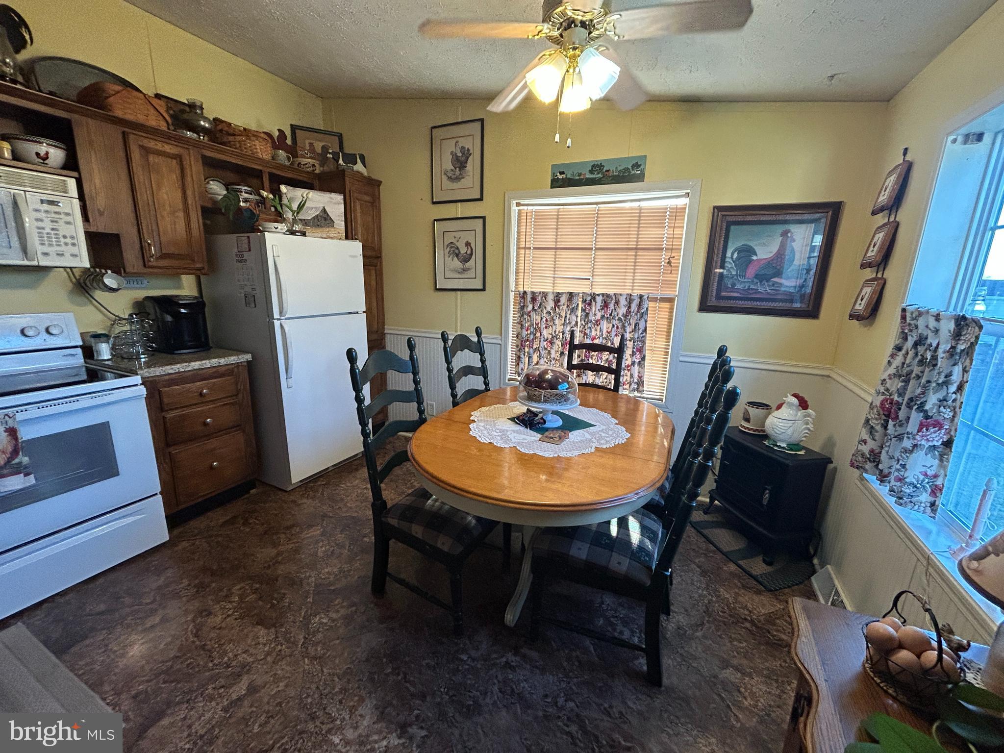 ASHTON HEIGHTS - Residential