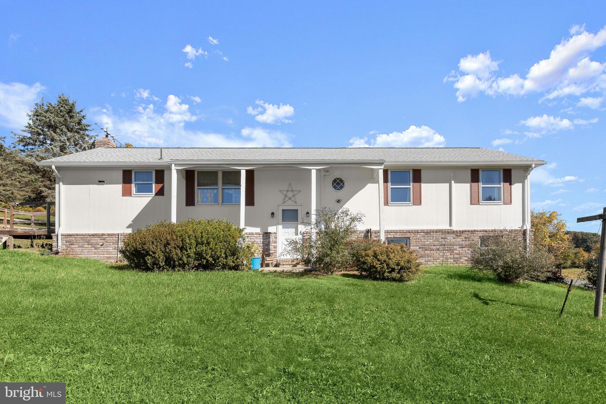 2434 SNYDERSBURG ROAD