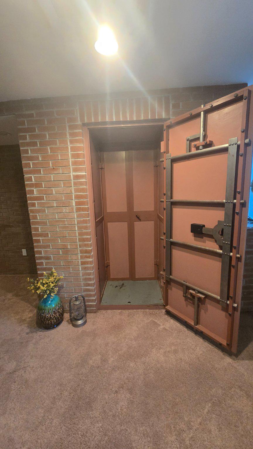 CLOCK TOWERS - Residential