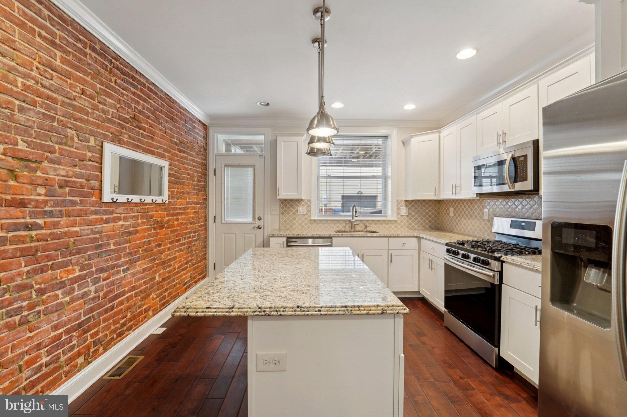 CANTON - Residential