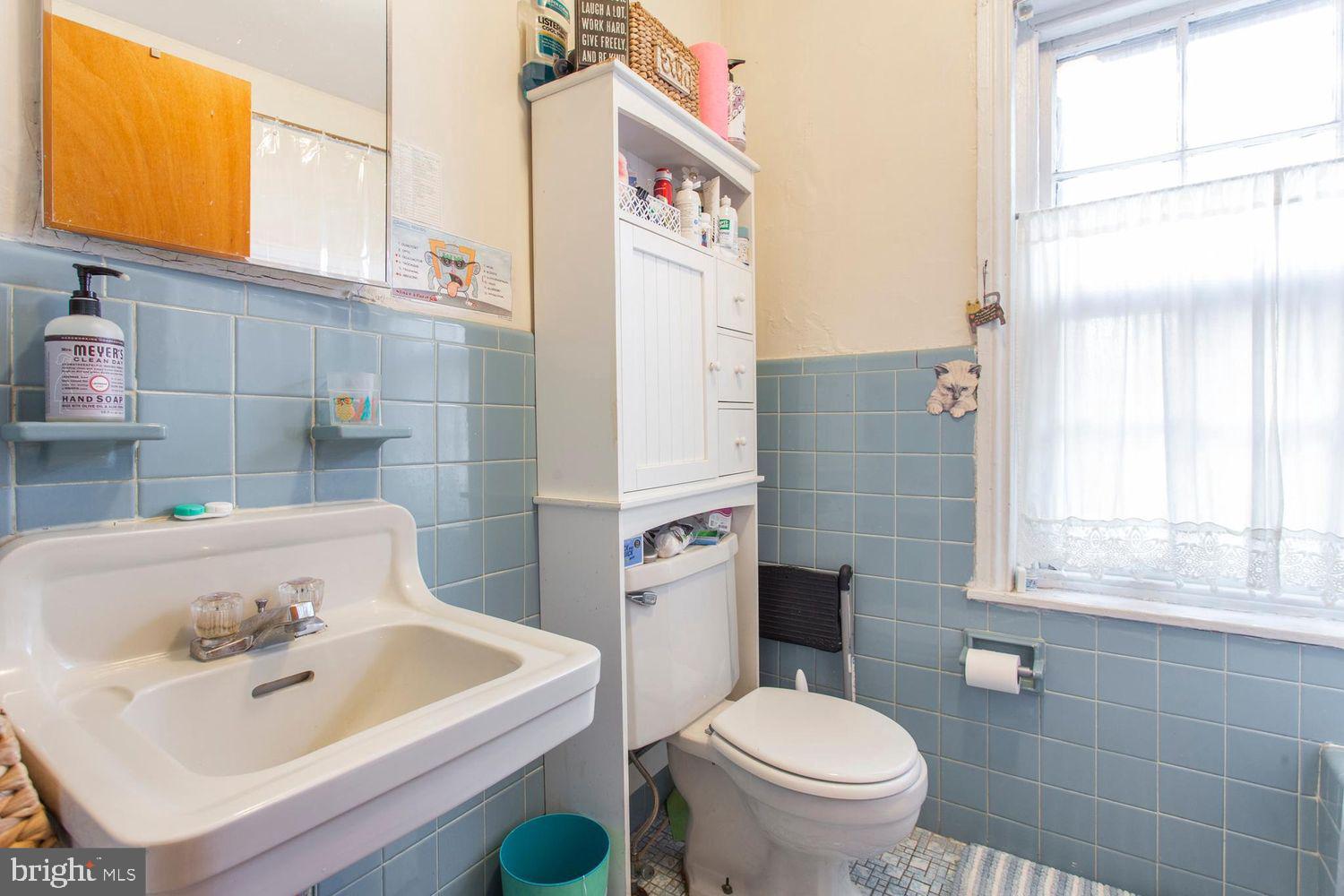 RITTENHOUSE SQUARE - Residential Lease