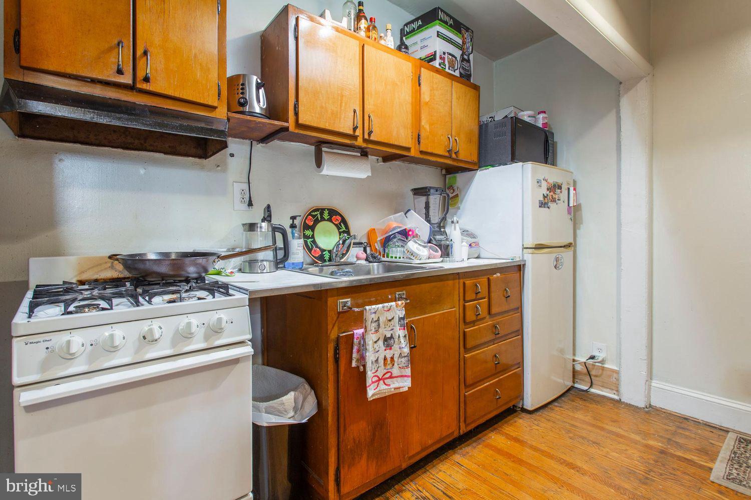 RITTENHOUSE SQUARE - Residential Lease