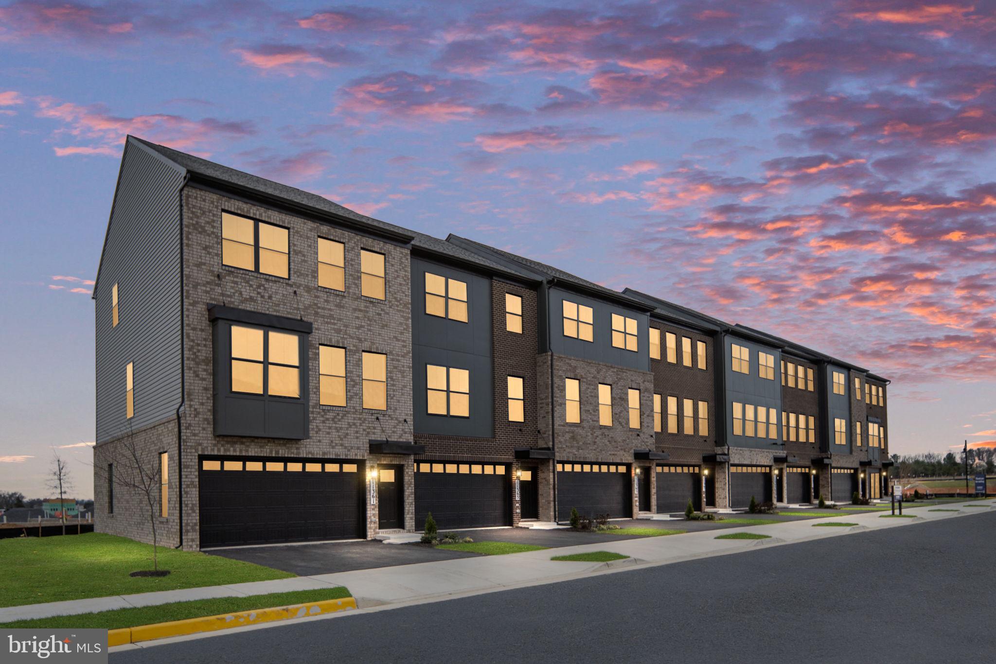 INNOVATION TOWN CENTER - Residential