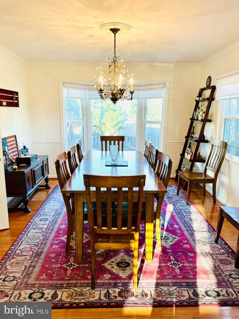 LAKE DEVEREUX - Residential Lease