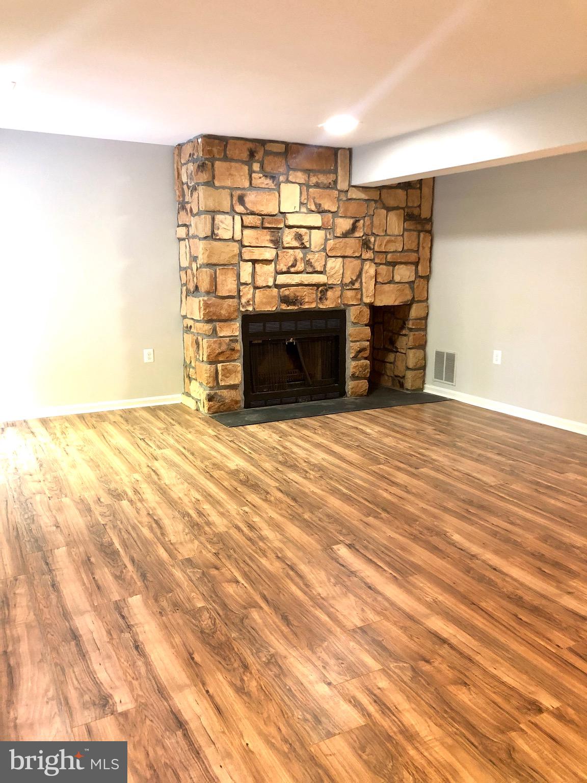 CROWNLEIGH - Residential Lease