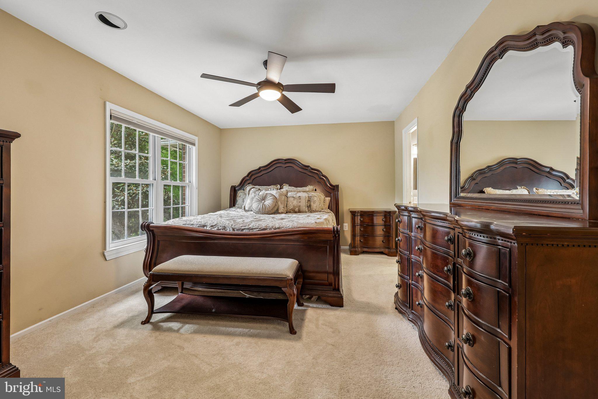 LAFAYETTE VILLAGE - Residential