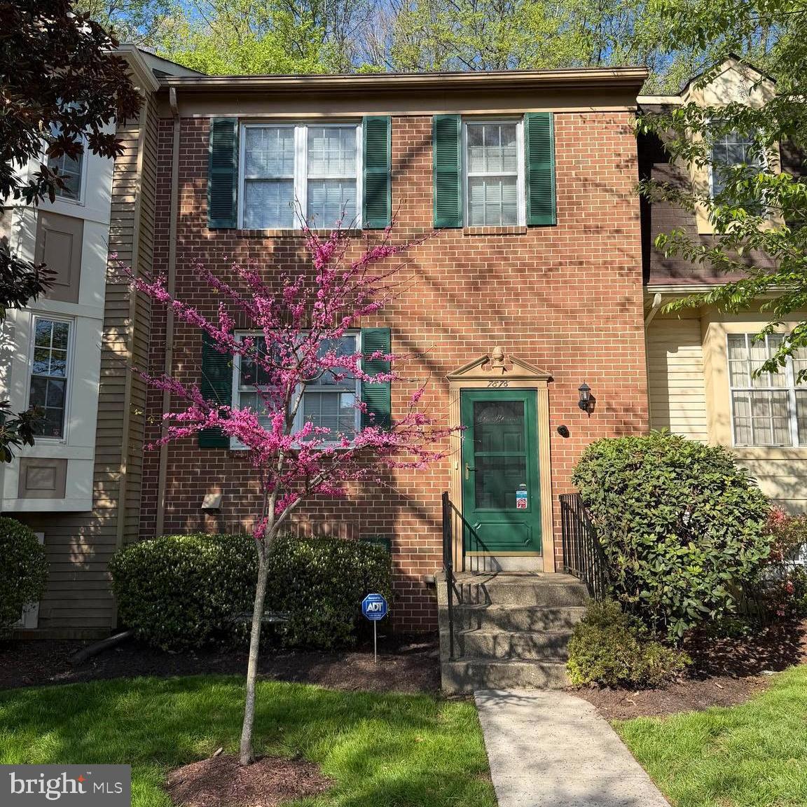 7876 NEWPORT GLEN PASS
