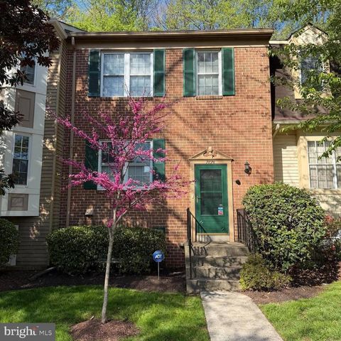 7876 NEWPORT GLEN PASS ANNANDALE VA 22003