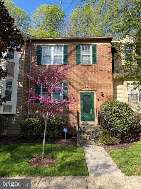 7876 NEWPORT GLEN PASS ANNANDALE VA 22003