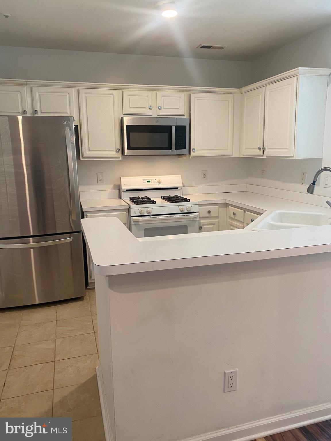 DOMINION STATION - Residential