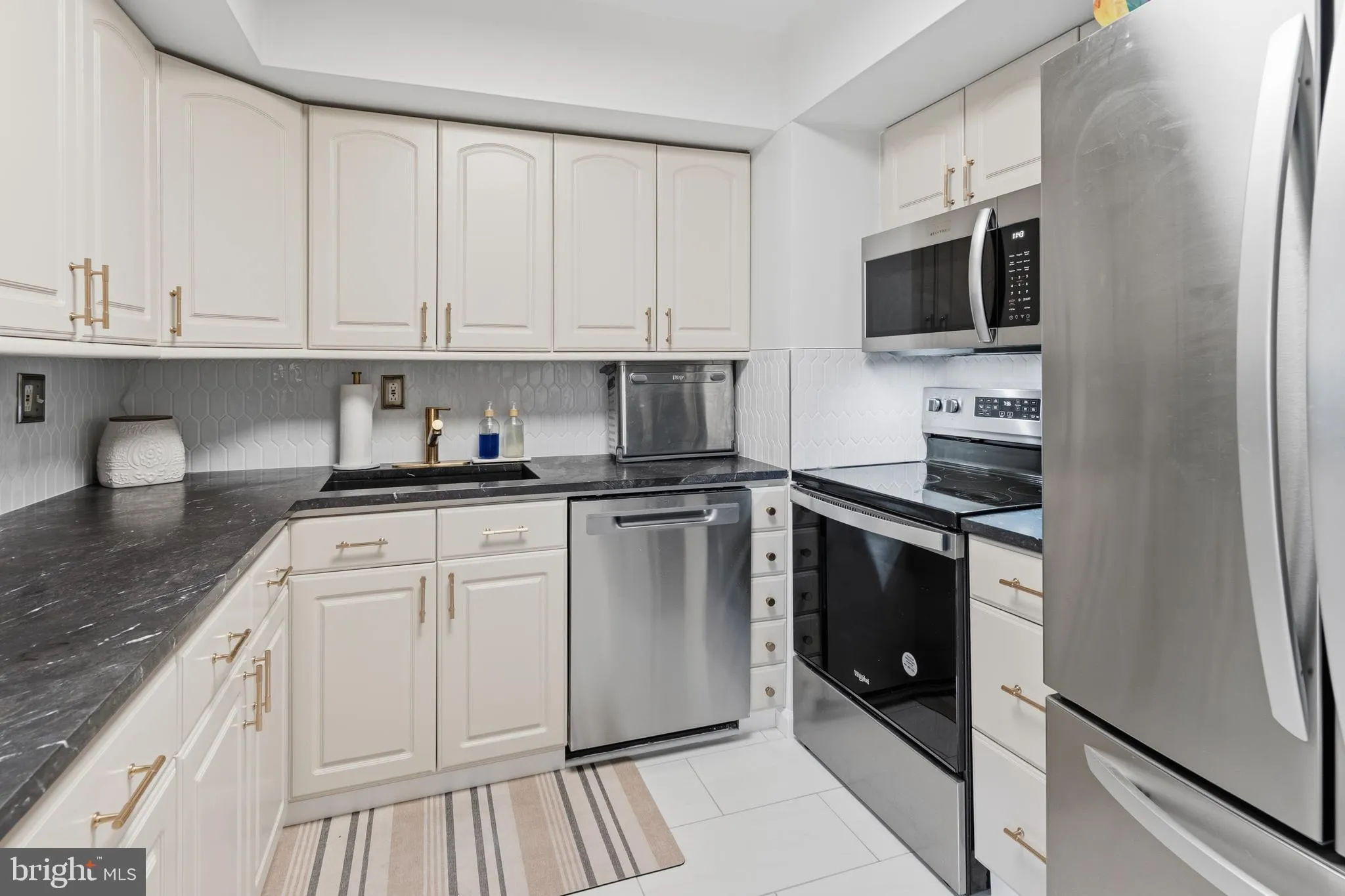Additional image 50 of 520 Lombard Street Unit A, Philadelphia, PA 19147