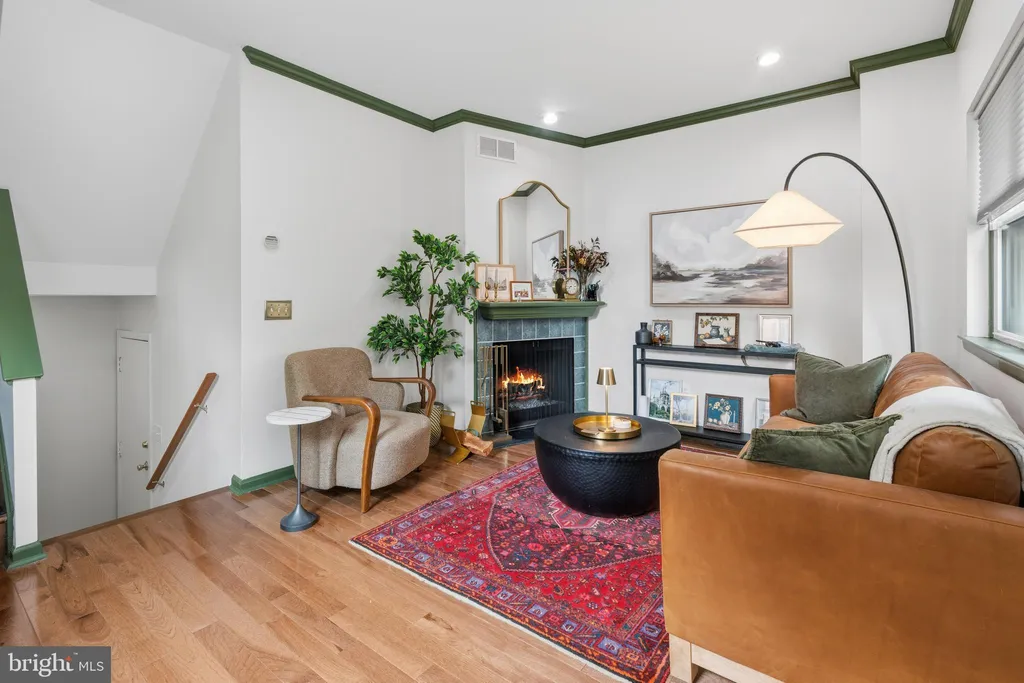 Additional image 8 of 520 Lombard Street Unit A, Philadelphia, PA 19147