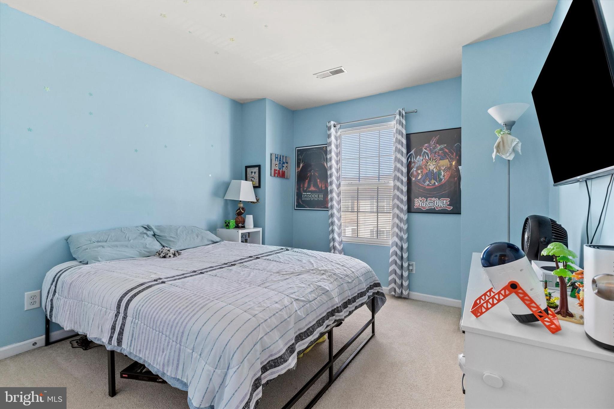 SALEM RUN TOWNHOMES - Residential