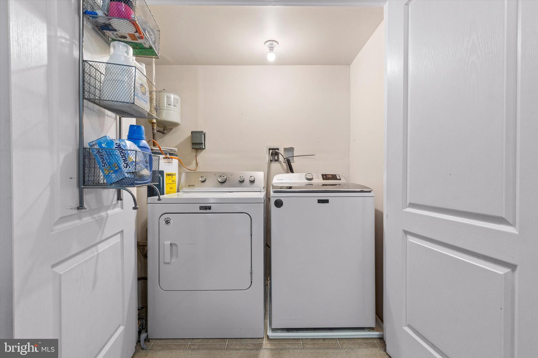 SALEM RUN TOWNHOMES - Residential