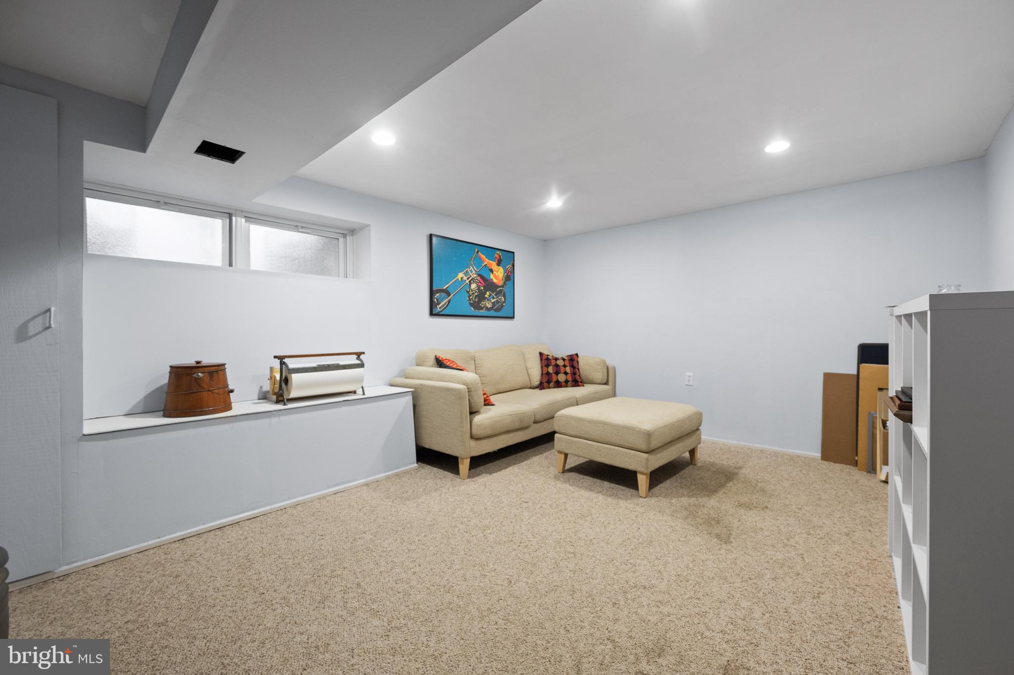ROXBOROUGH - Residential