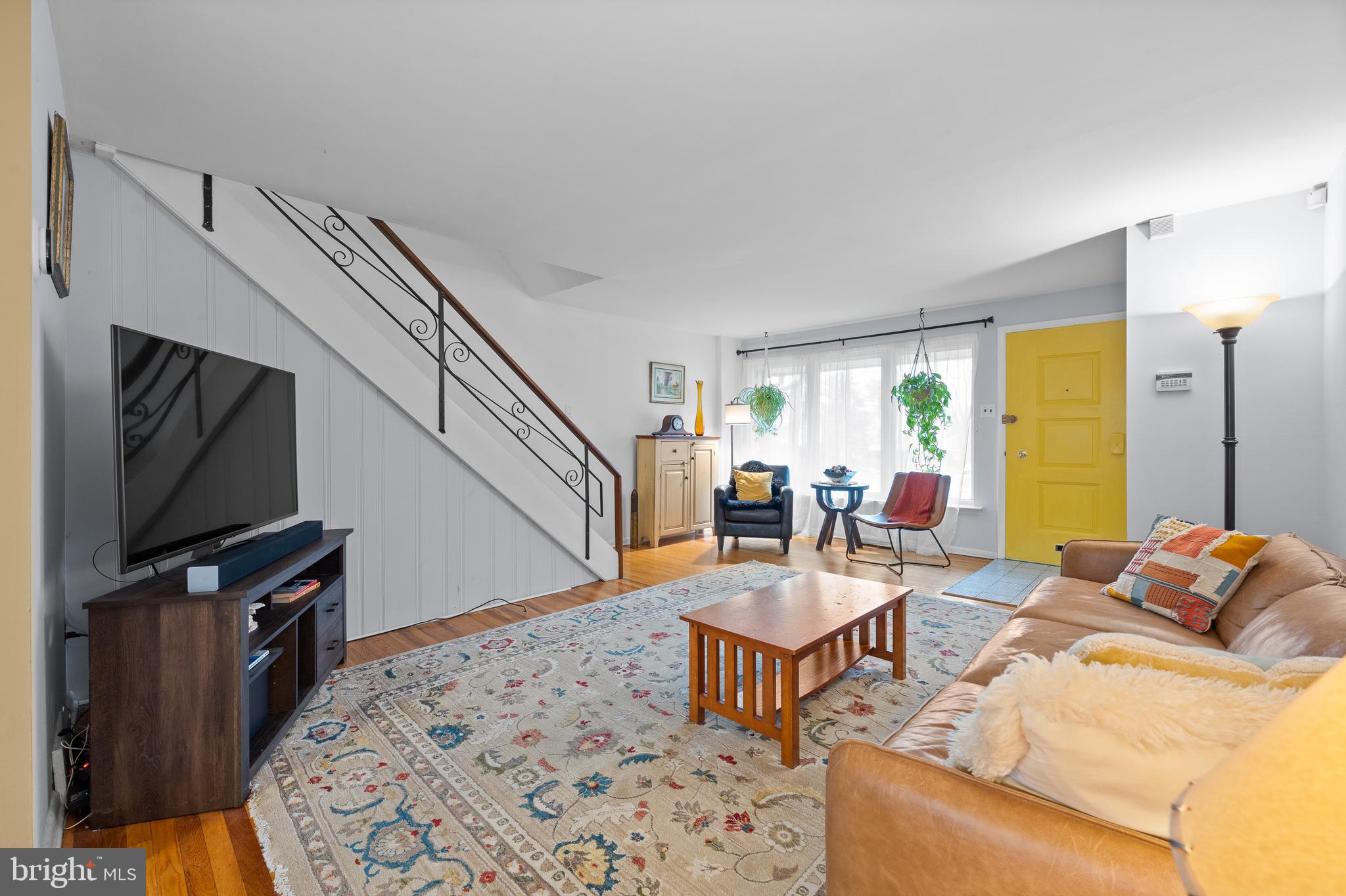 ROXBOROUGH - Residential