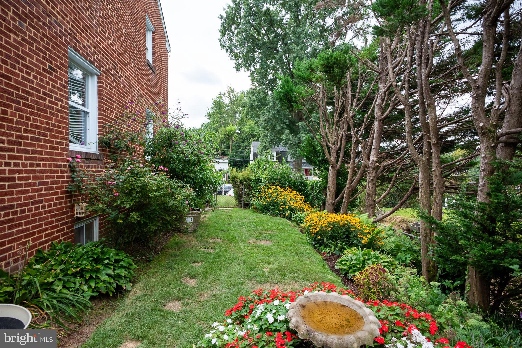 CONNECTICUT AVENUE ESTATES - Residential