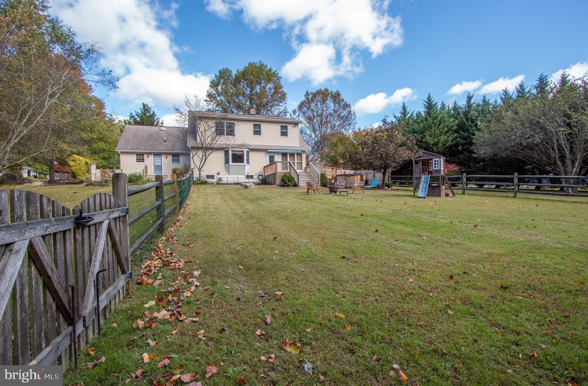 BLUE BALL VILLAGE - Residential