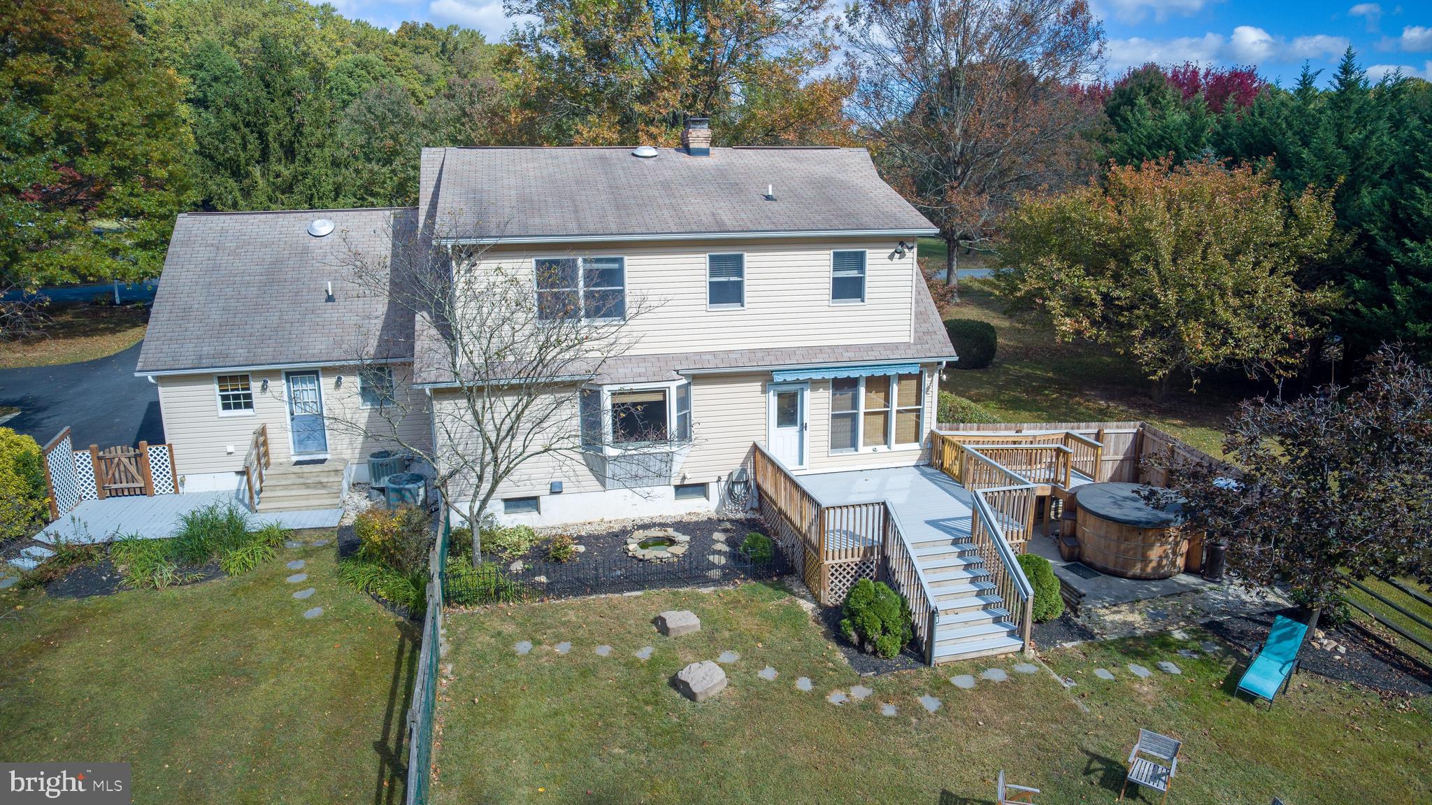 BLUE BALL VILLAGE - Residential