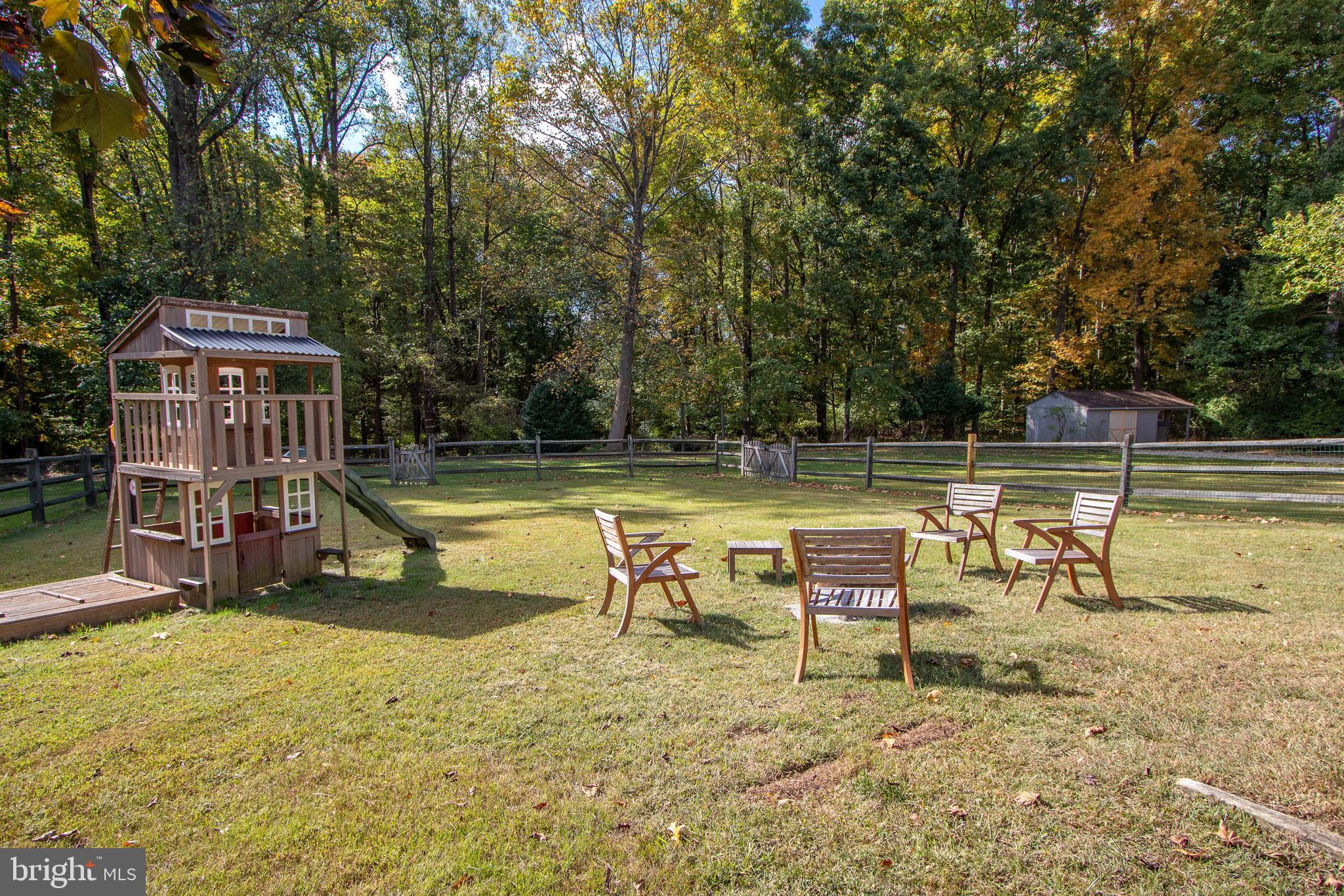 BLUE BALL VILLAGE - Residential