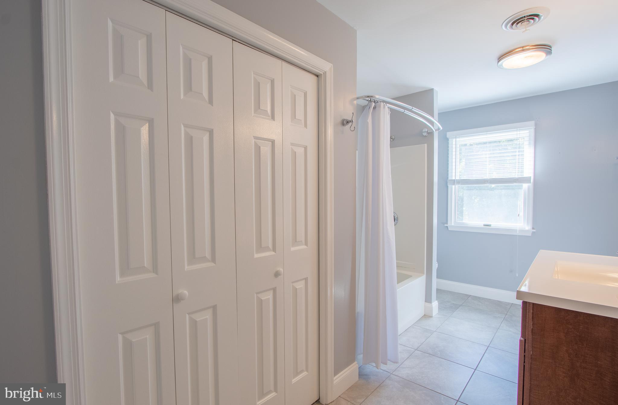 BLUE BALL VILLAGE - Residential