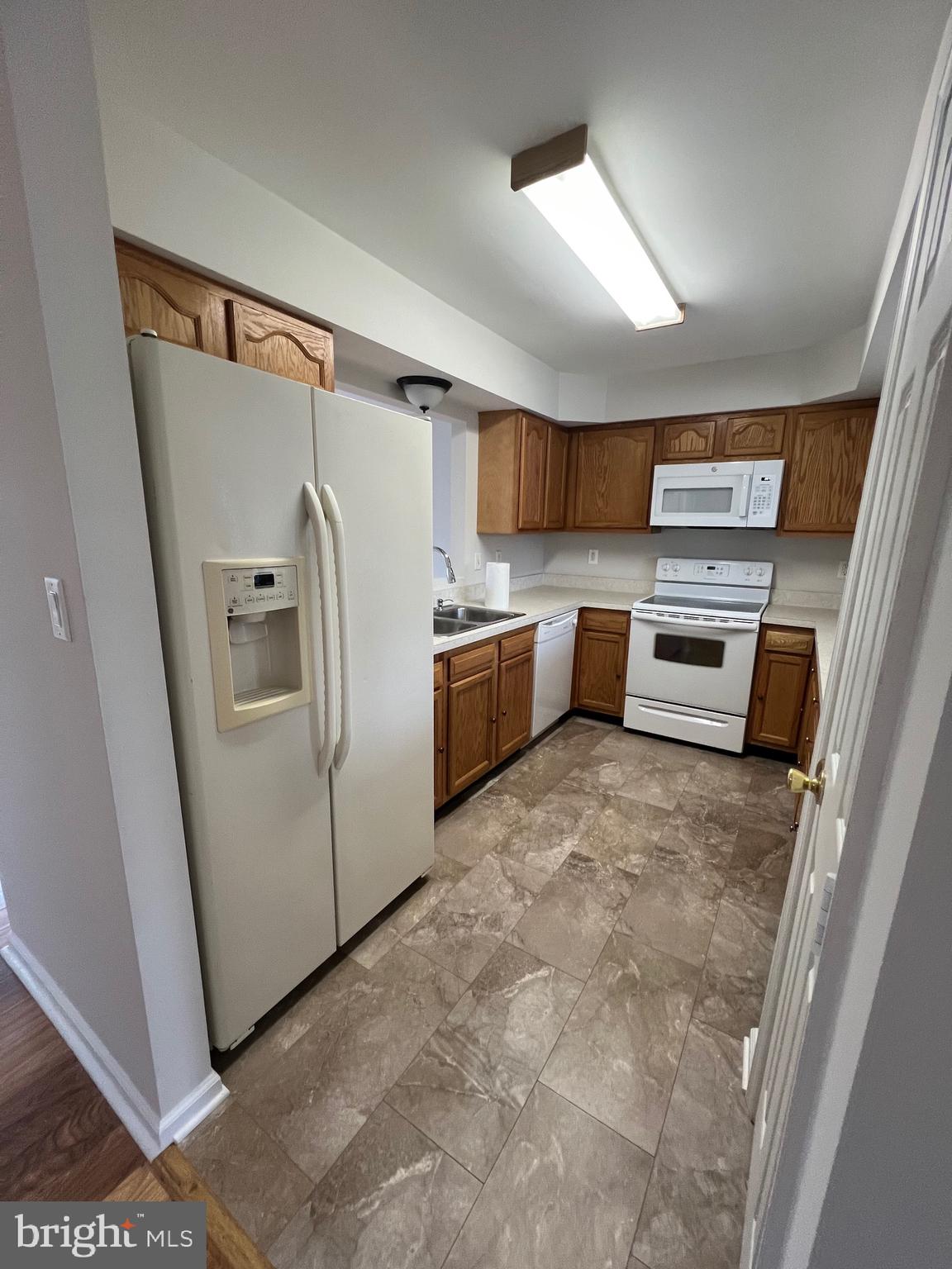 TOWNES OF TOPAZ - Residential