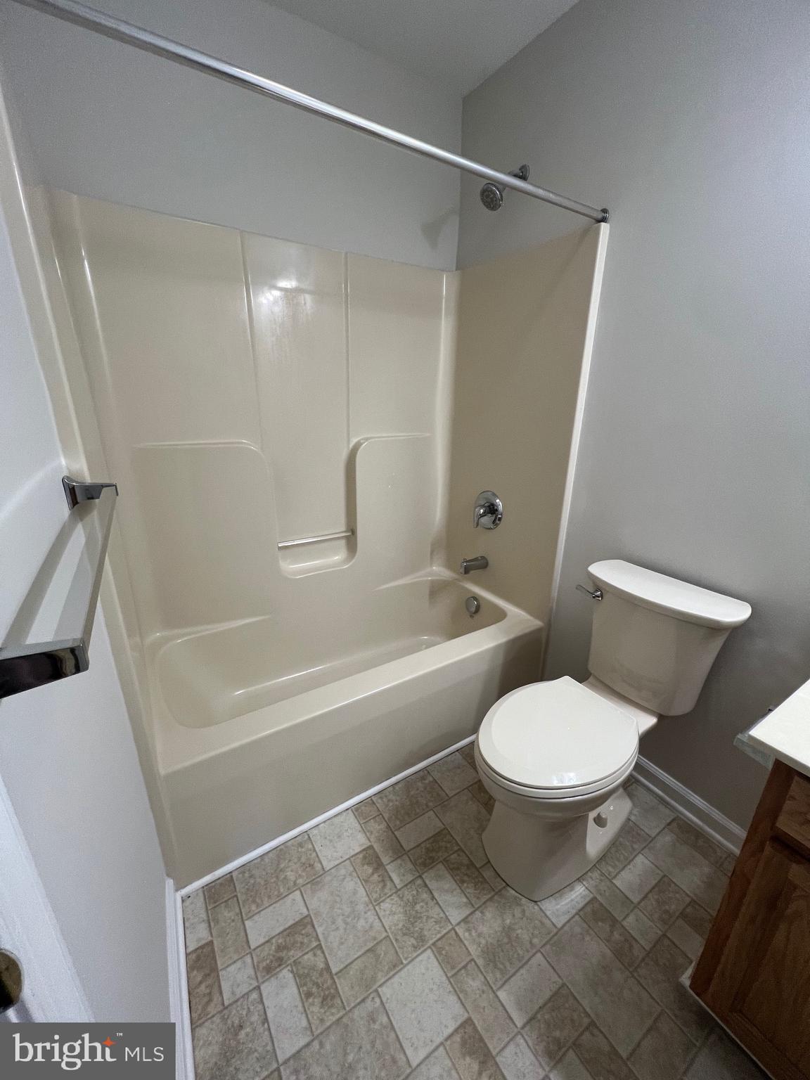 TOWNES OF TOPAZ - Residential