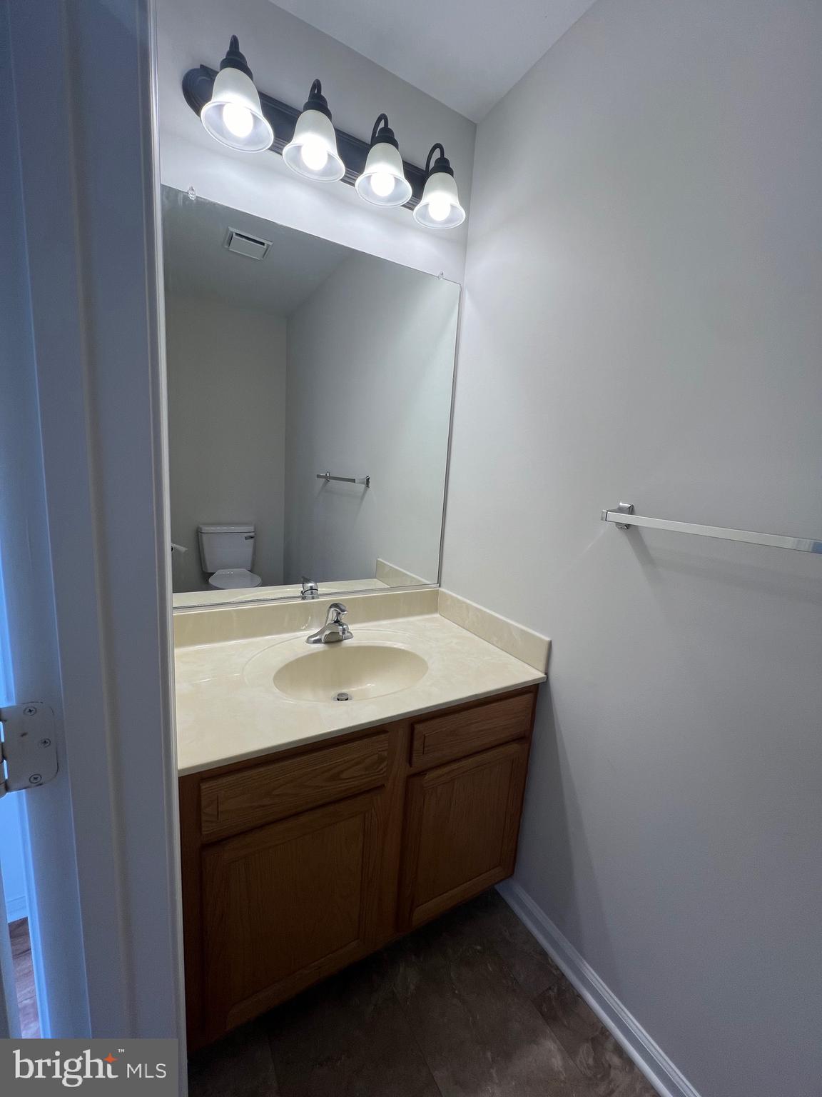 TOWNES OF TOPAZ - Residential