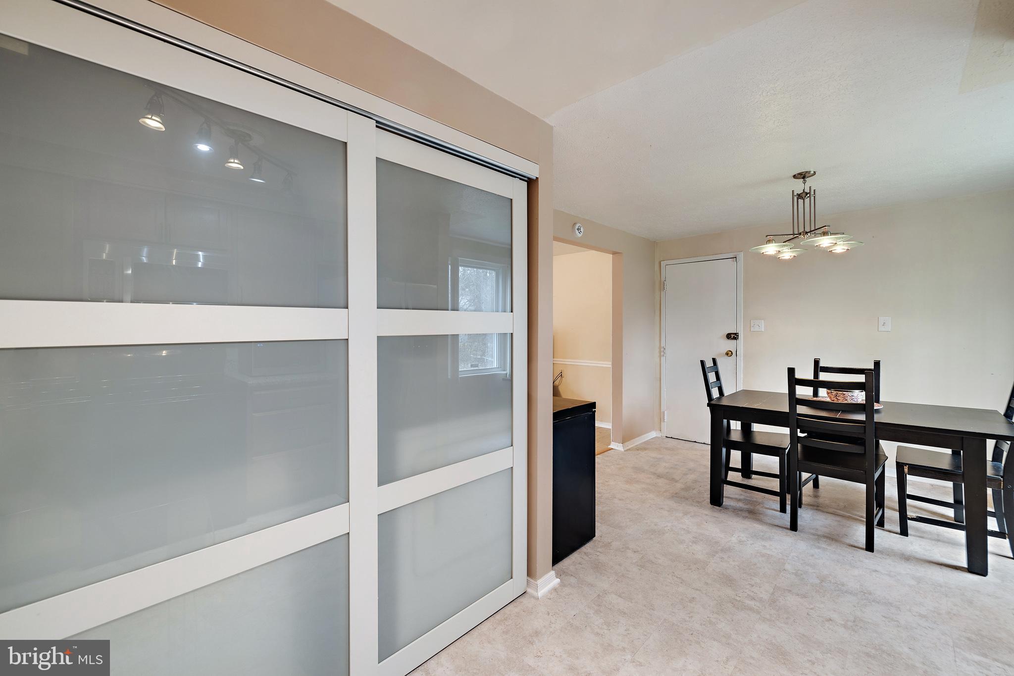 INDIAN QUEEN - Residential