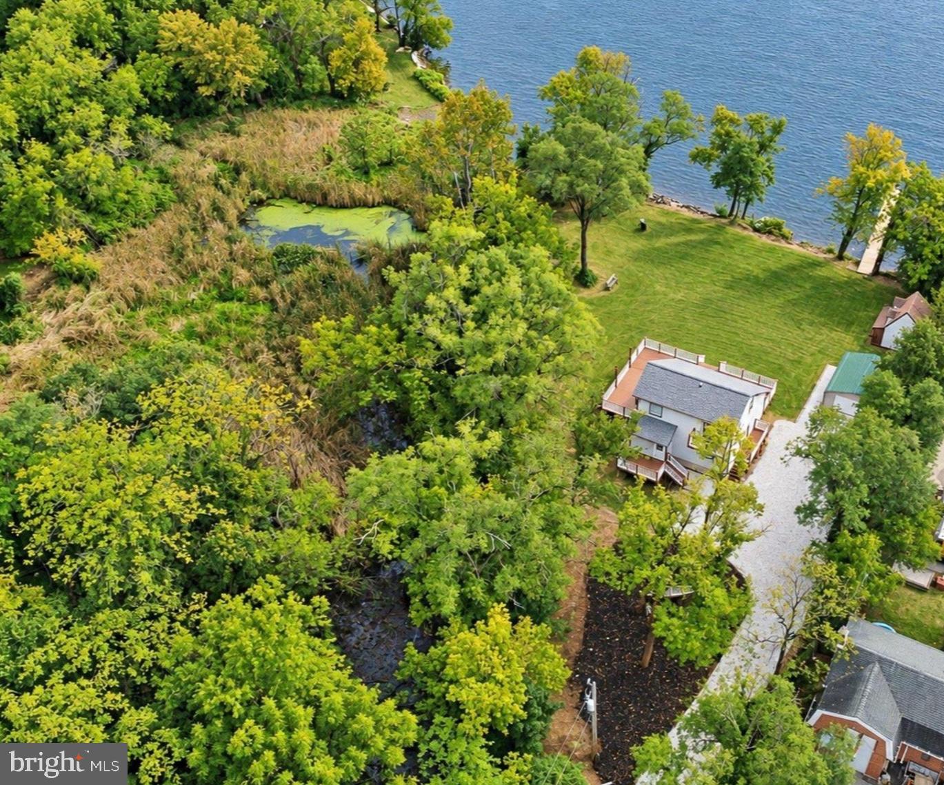 336 RIVERSIDE DRIVE