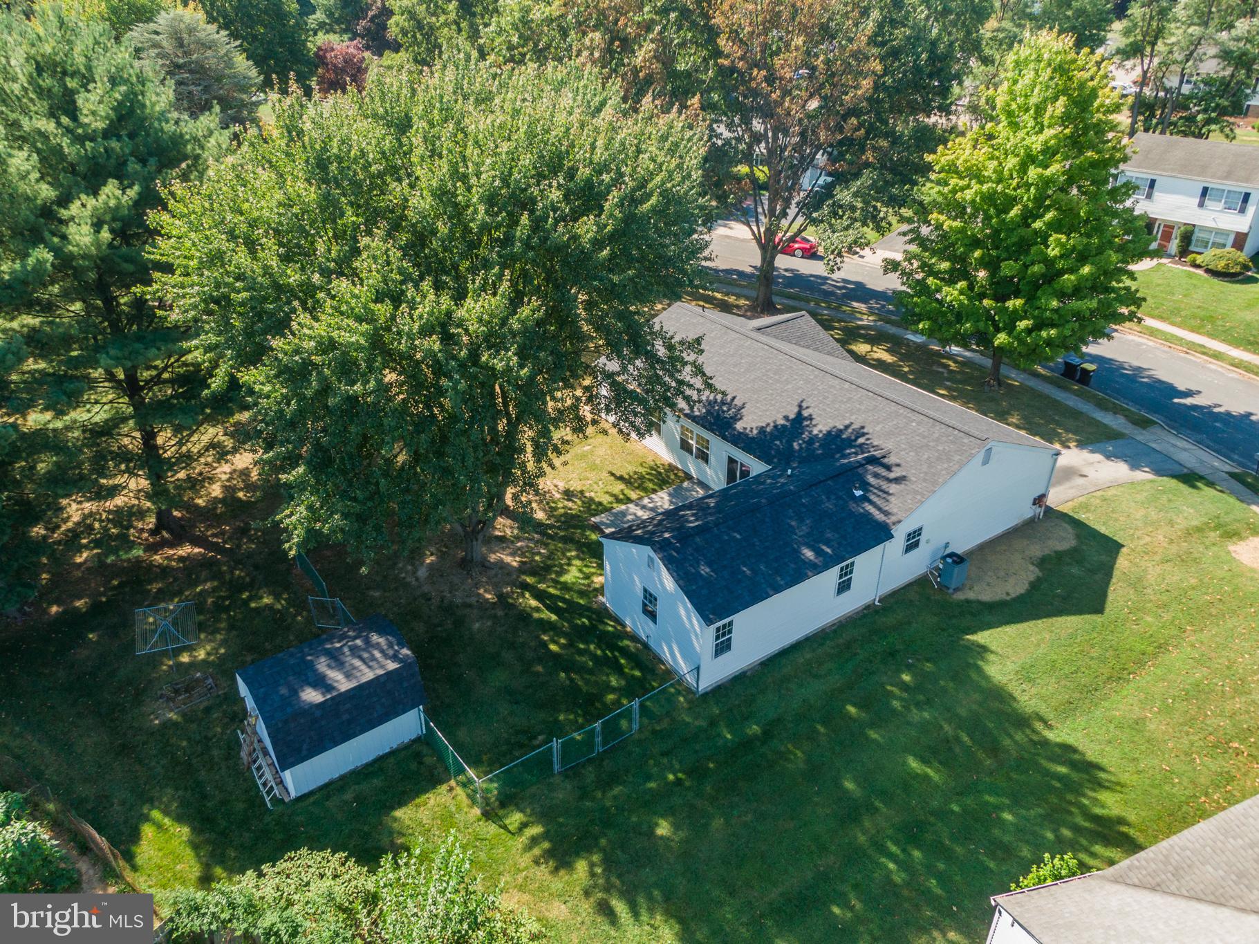 KIMBERLY KNOLL - Residential